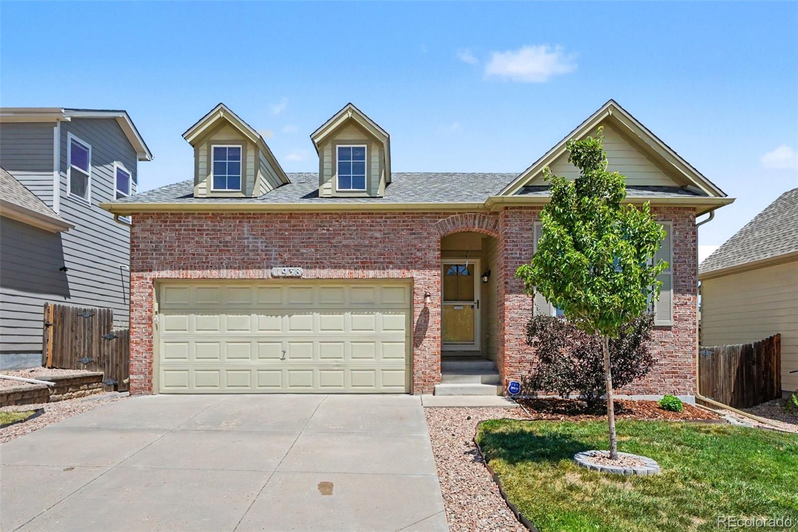  Peyton Home | MLS #: 977602411938  Rodez Grove, Peyton Beds: 2 Baths: 1 Price: $345,000