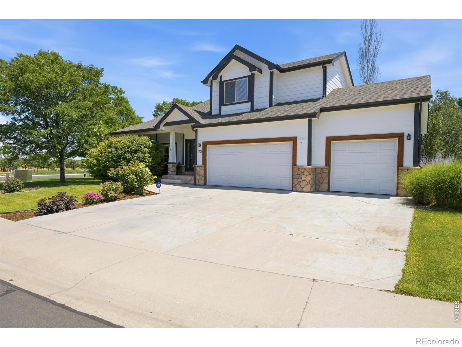 1709  Green River Drive, windsor&nbsp; House Search MLS Picture