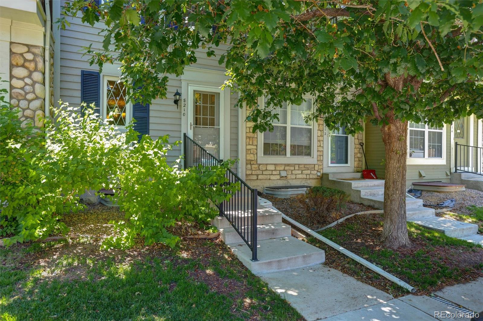 Highland View Centennial Condo / Townhome | MLS #: 45895518210 S Fillmore Circle , Centennial Beds: 3 Baths: 2 Price: $400,000