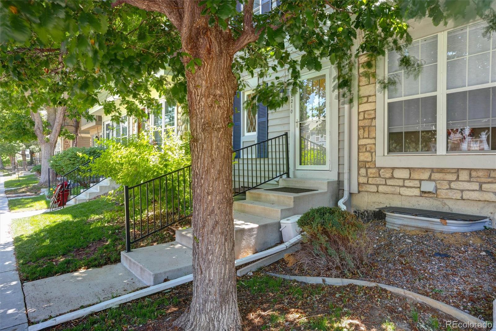 8210 S Fillmore Circle, centennial&nbsp; House Search MLS Picture