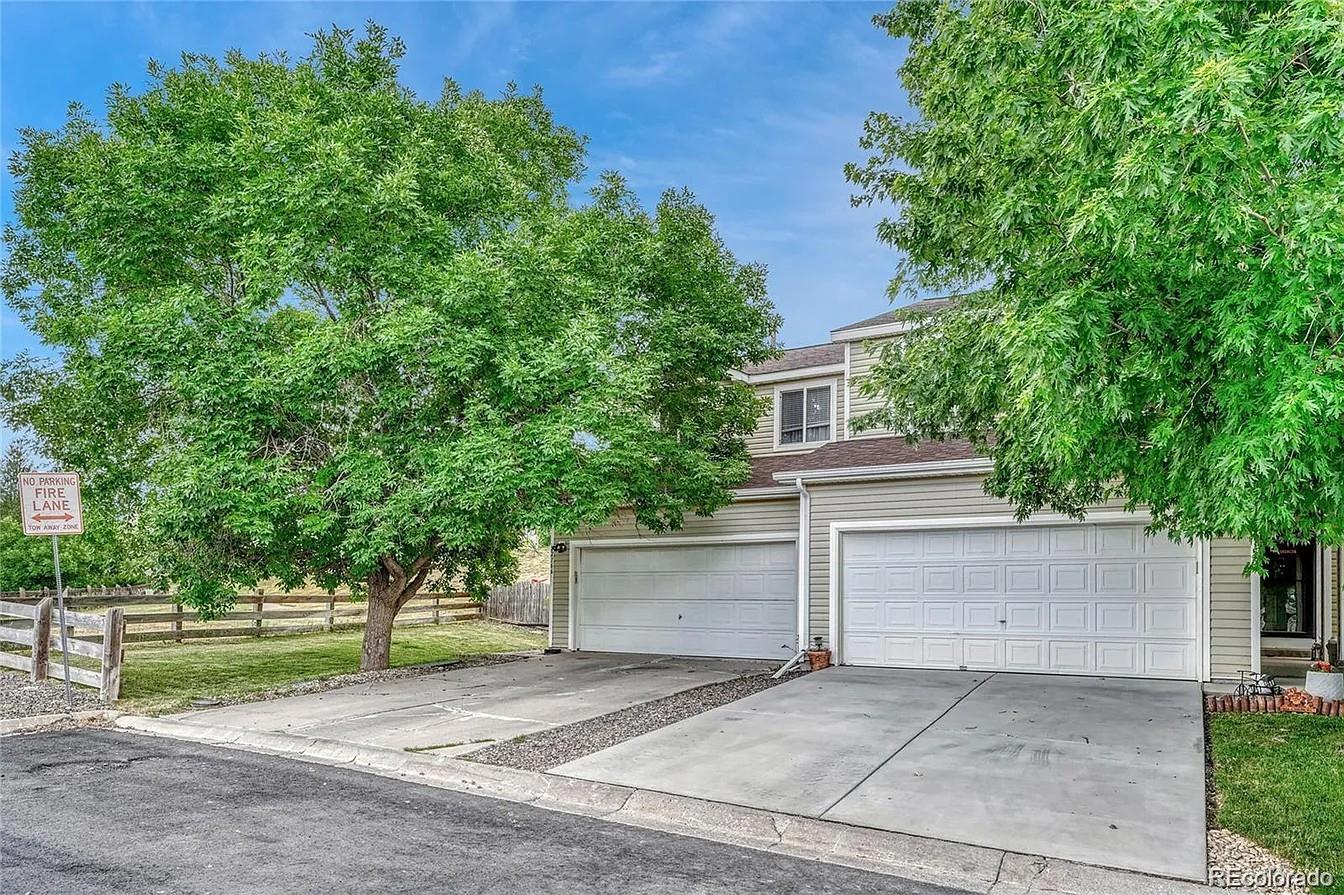 Trail Ridge Aurora Condo / Townhome | MLS #: 288105722166 E Berry Place , Aurora Beds: 3 Baths: 3 Price: $422,900