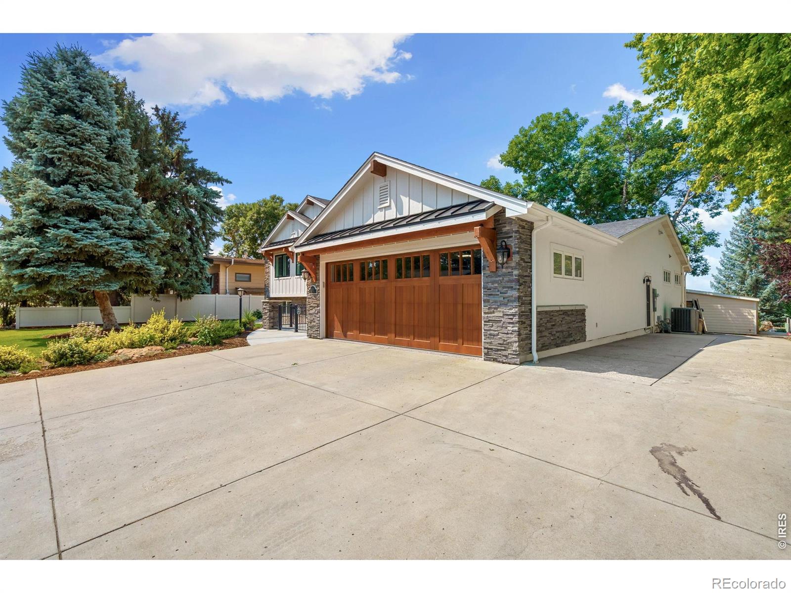 2521  Lake Drive, loveland&nbsp; House Search MLS Picture
