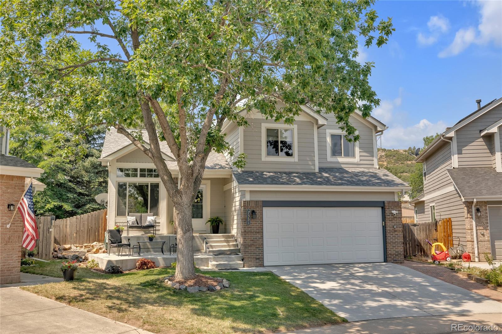 Roxborough Littleton Home | MLS #: 93598947531  Dawn Court, Littleton Beds: 3 Baths: 3 Price: $585,000