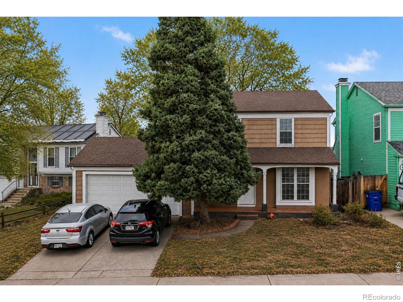 Seven Hills Aurora Home | MLS #: 456789106342619695 E Hamilton Place, Aurora Beds: 5 Baths: 3 Price: $479,000