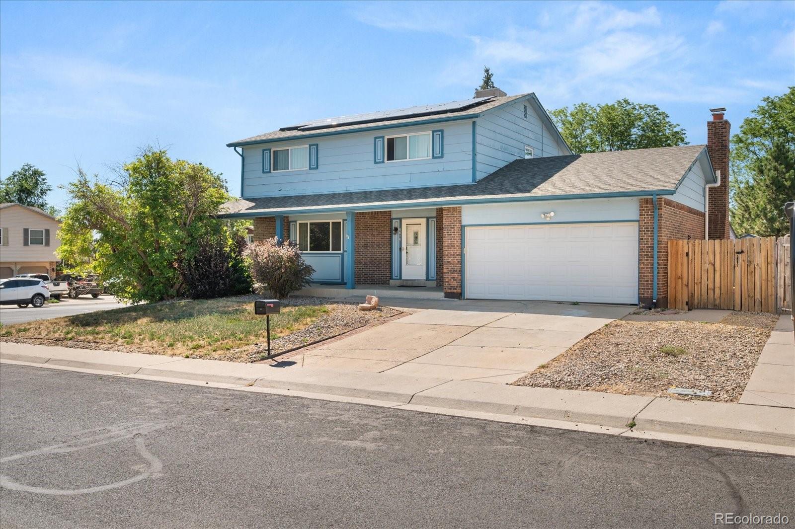  Broomfield Home | MLS #: 82581816610 W 109th Place, Broomfield Beds: 5 Baths: 3 Price: $575,000
