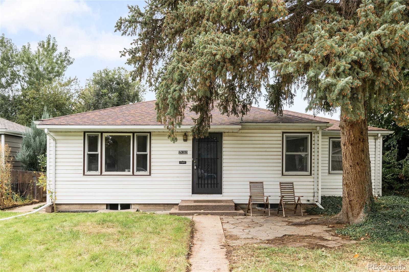 Englewood Home | MLS #: 18615254365 S Elati Street, Englewood Beds: 4 Baths: 2 Price: $485,000