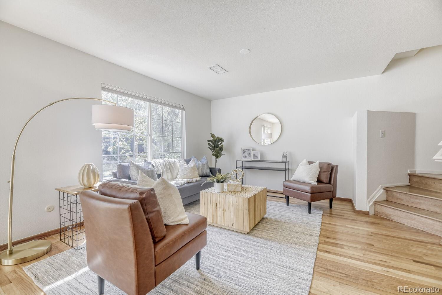 Louisiana Purchase Aurora Condo / Townhome | MLS #: 664501219174 E Wyoming Drive 103, Aurora Beds: 2 Baths: 3 Price: $310,000