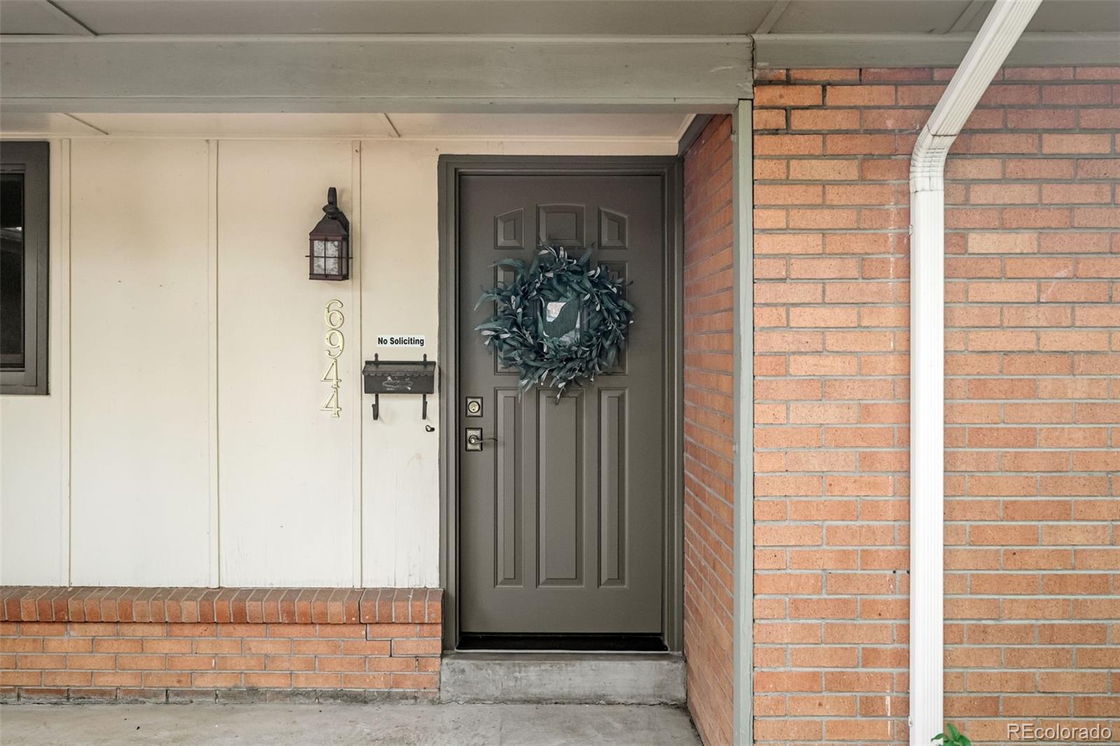 6944 S Lakeview Street, littleton&nbsp; House Search MLS Picture