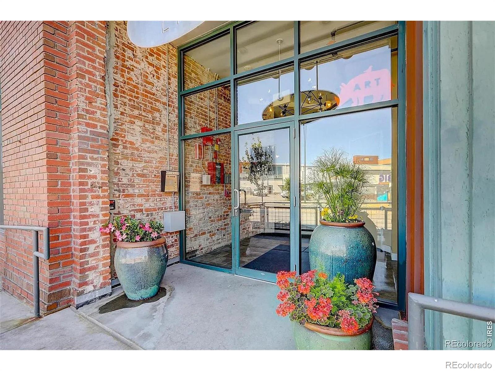 2441 N Broadway , denver&nbsp; House Search MLS Picture