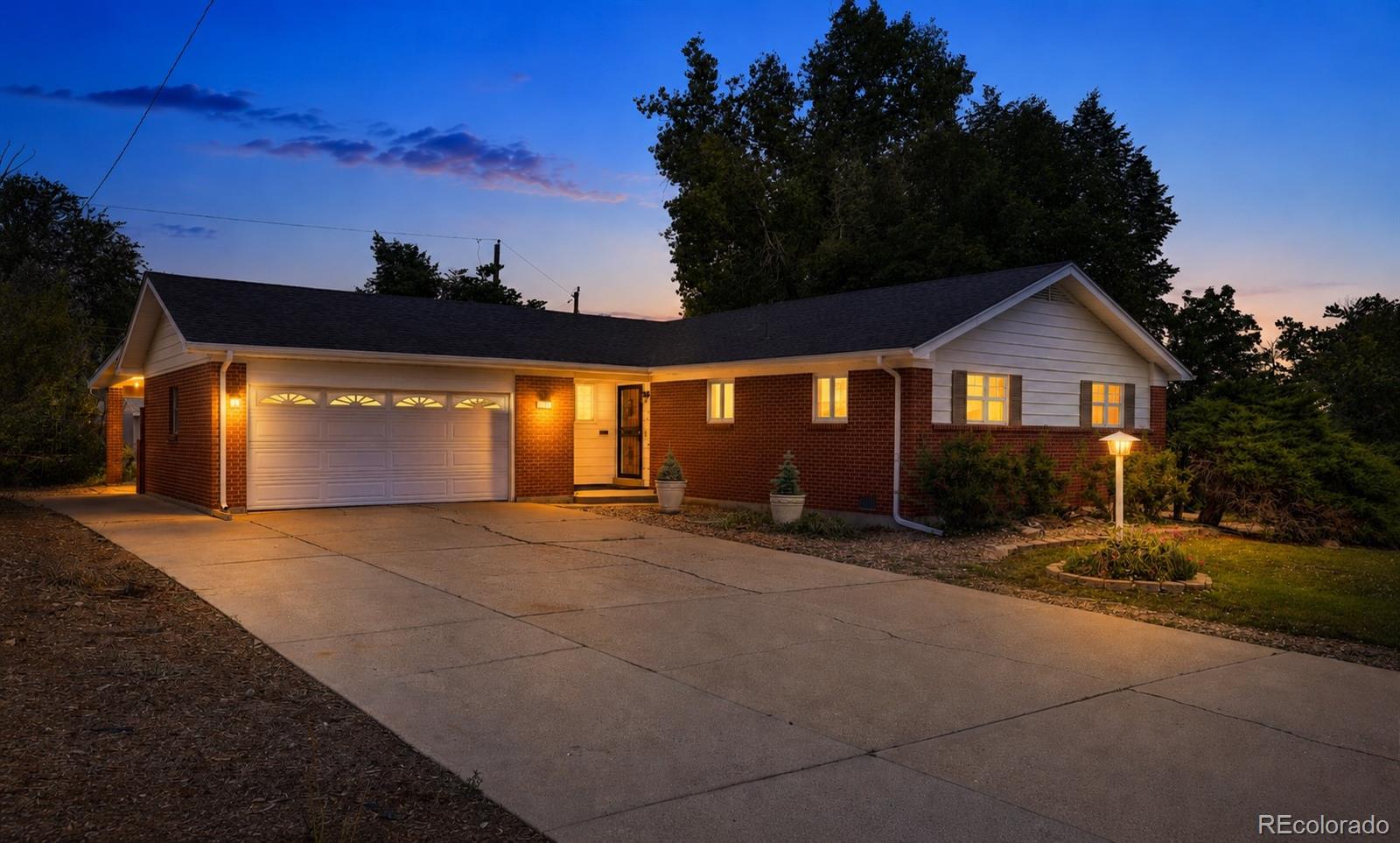  Northglenn Home | MLS #: 6193990343  Melody Drive, Northglenn Beds: 3 Baths: 2 Price: $449,000