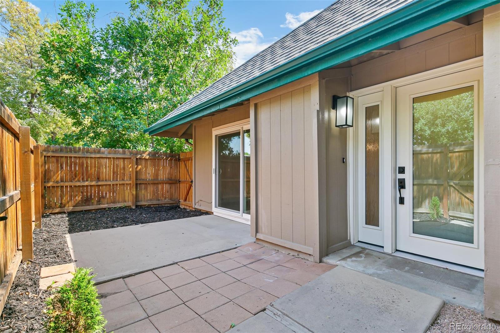 5902 S Willow Way, englewood&nbsp; House Search MLS Picture