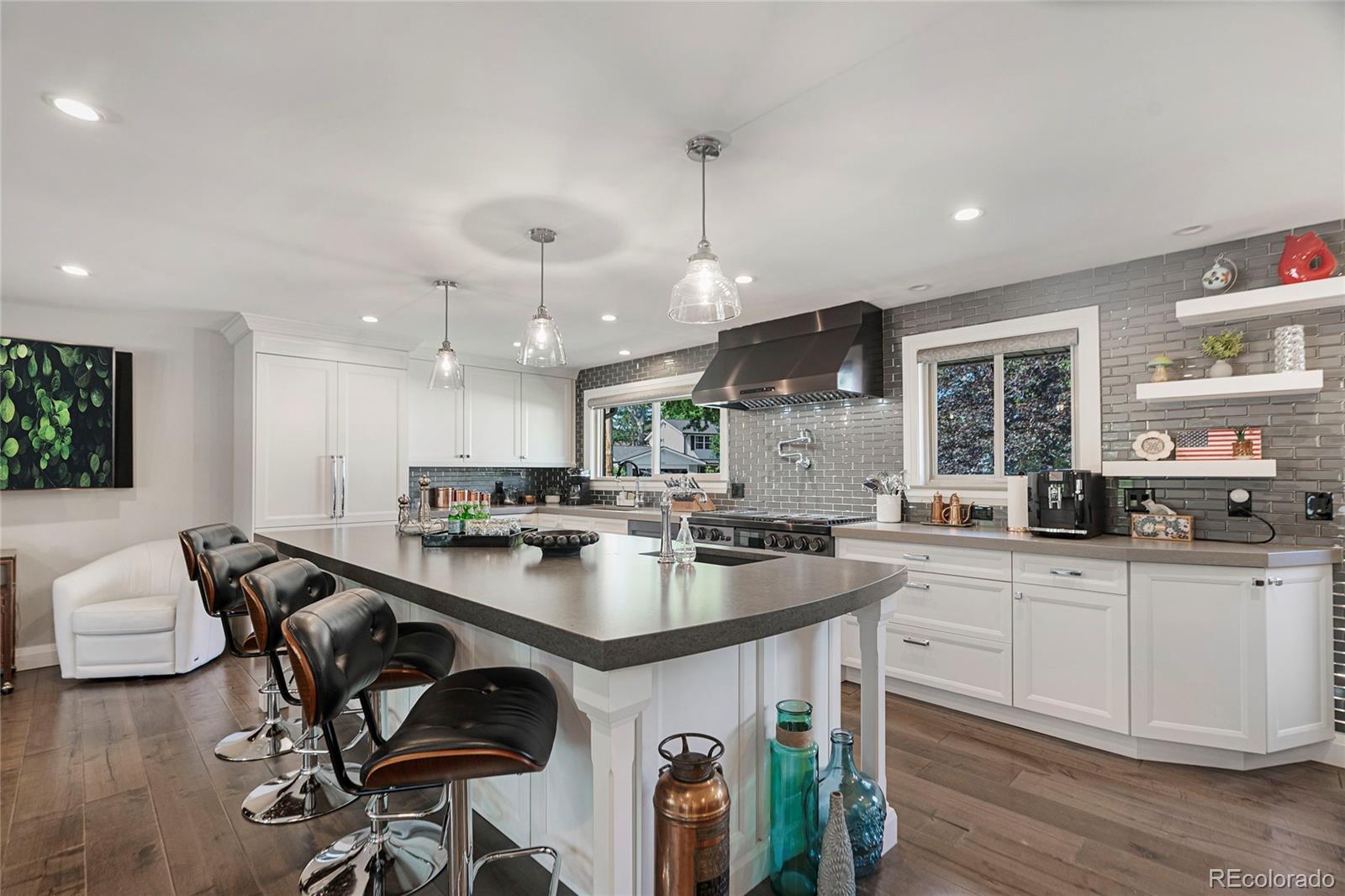 Bel-vue Heights Littleton Home | MLS #: 60843707649 S Cedar Circle, Littleton Beds: 4 Baths: 4 Price: $950,000