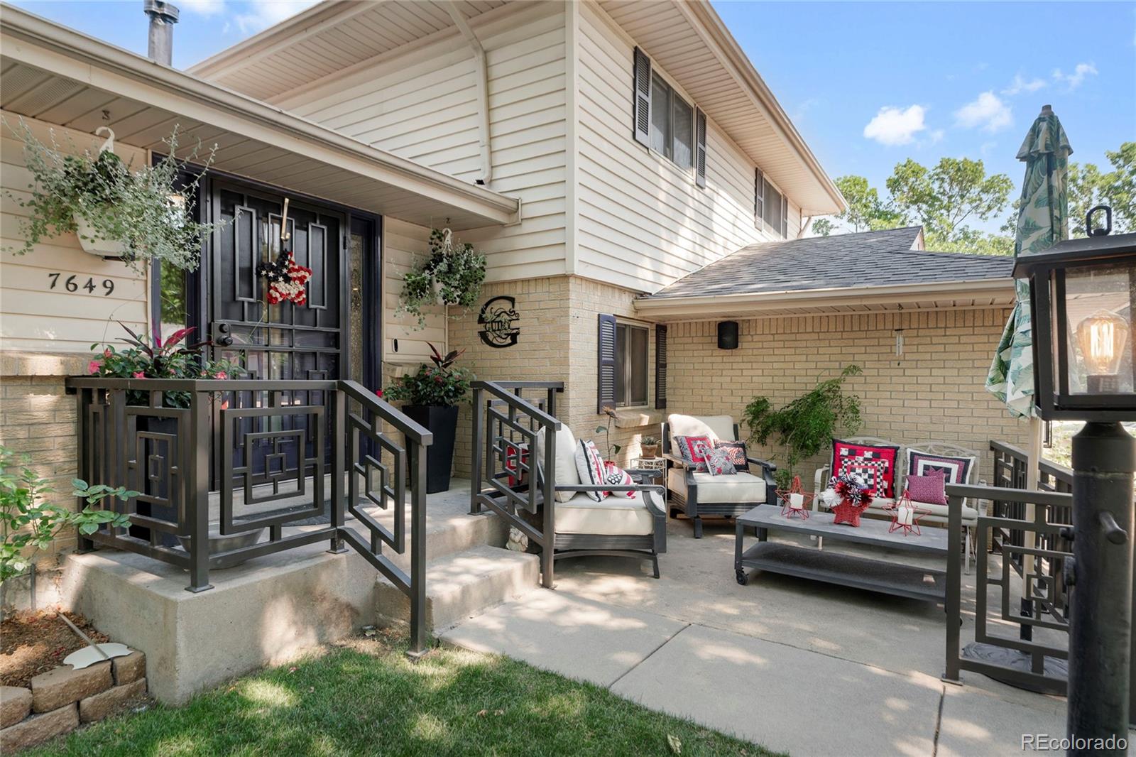 7649 S Cedar Circle, littleton&nbsp; House Search MLS Picture