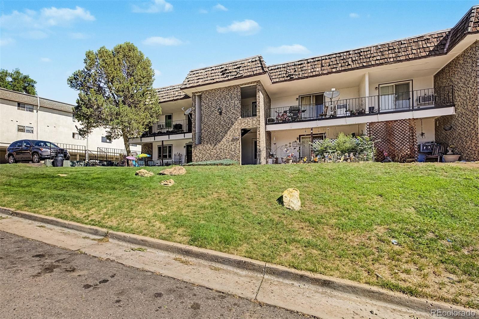 4593 S Lowell Boulevard, denver&nbsp; House Search MLS Picture