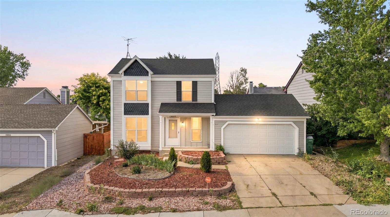 Seven Hills Aurora Home | MLS #: 728891319695 E Amherst Drive, Aurora Beds: 5 Baths: 3 Price: $525,000