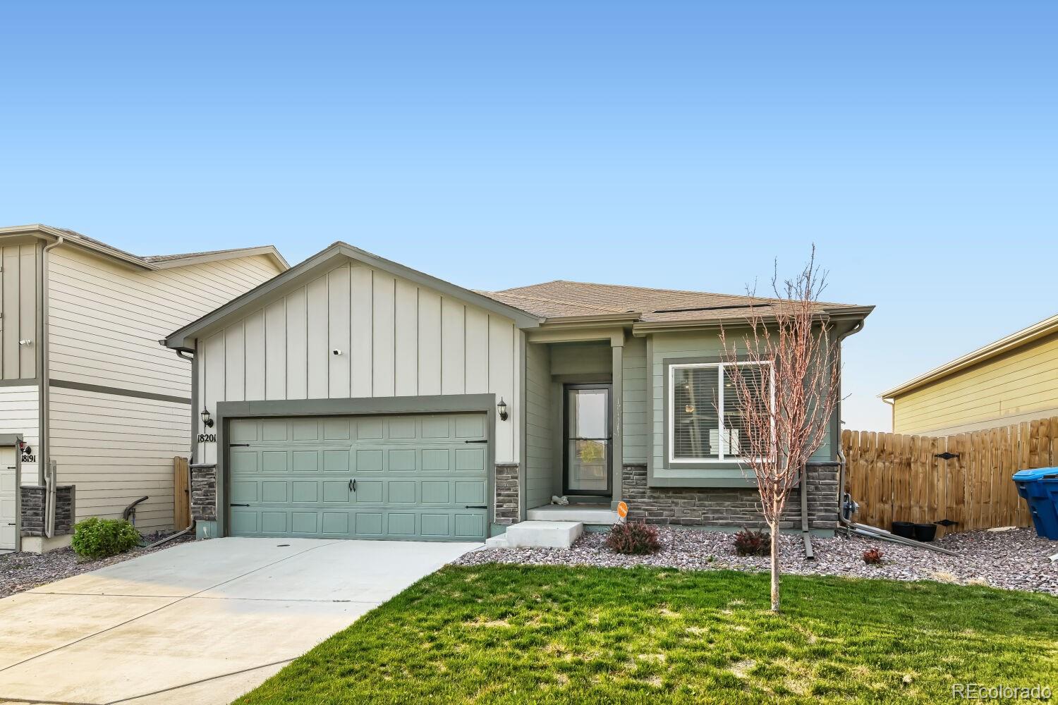  Commerce City Home | MLS #: 536395518201 E 89th Place, Commerce City Beds: 3 Baths: 2 Price: $460,000