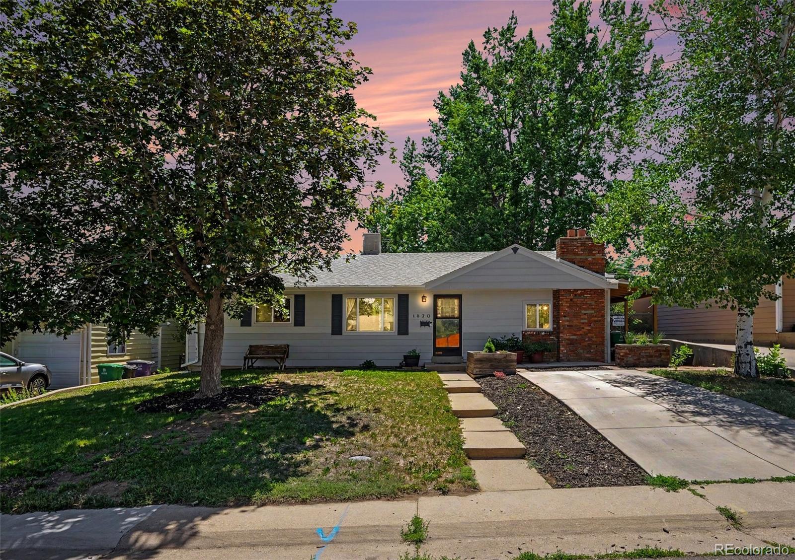 Mar Lee Denver Home | MLS #: 80014031830 S Stuart Street, Denver Beds: 3 Baths: 1 Price: $499,990