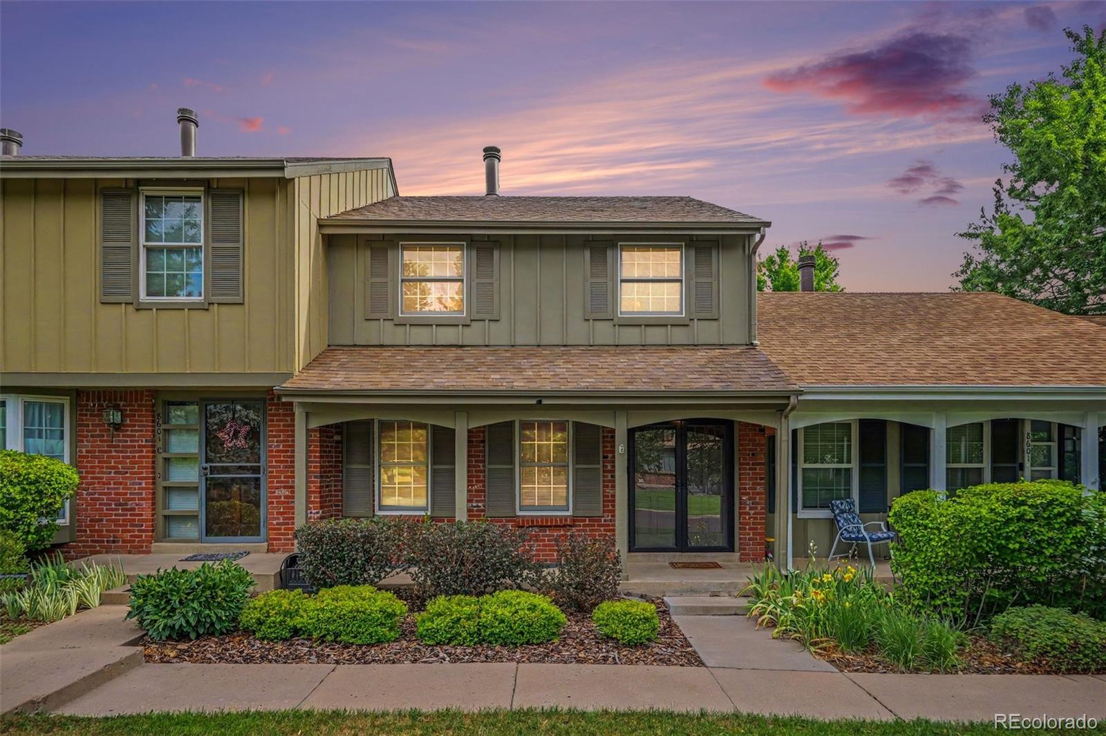 Cherry Creek Meadows Denver Condo / Townhome | MLS #: 72106818601 E Yale Avenue B, Denver Beds: 4 Baths: 3 Price: $450,000