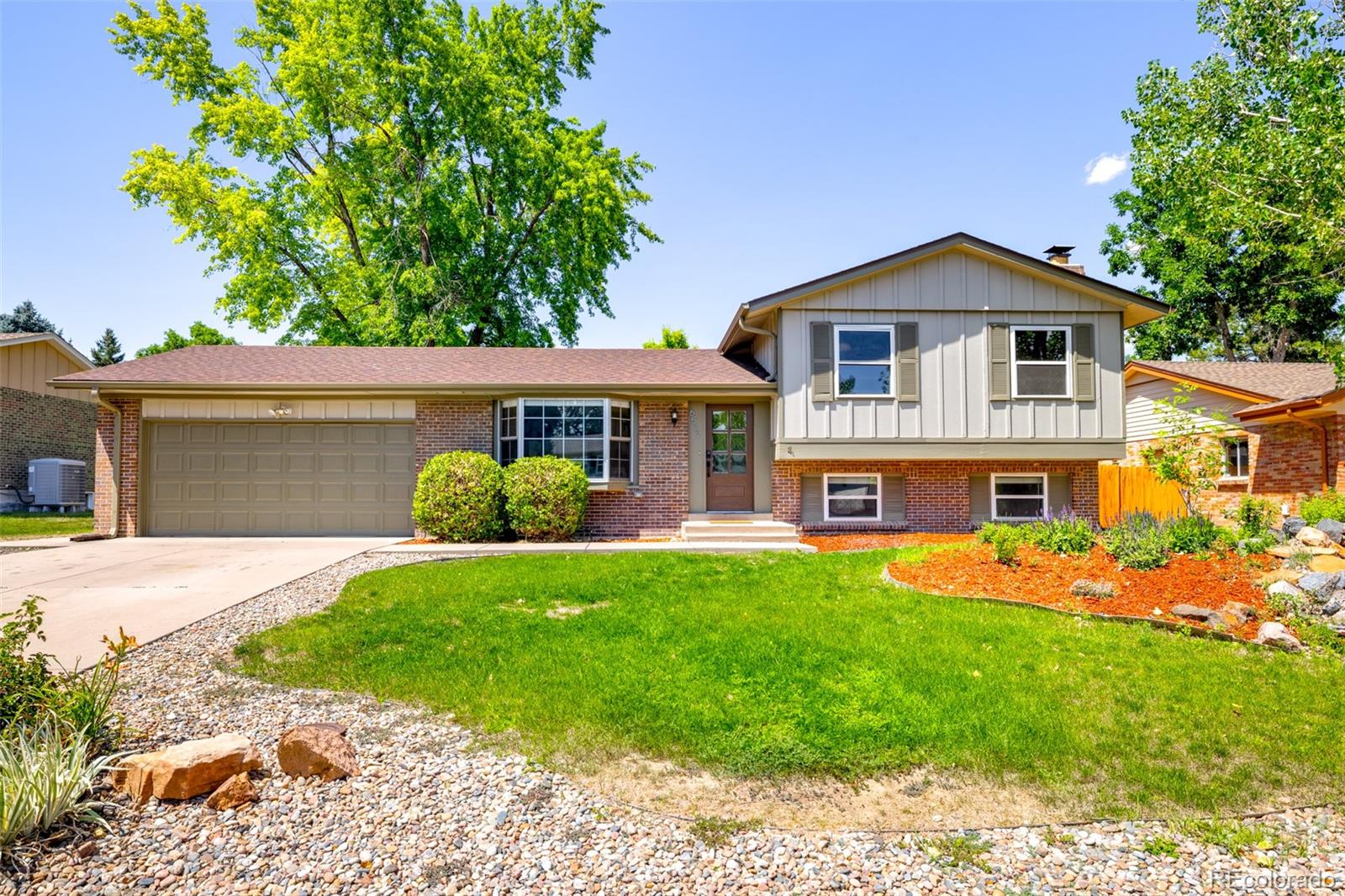Leawood Littleton Home | MLS #: 81140256517 W Arbor Drive, Littleton Beds: 5 Baths: 2 Price: $650,000