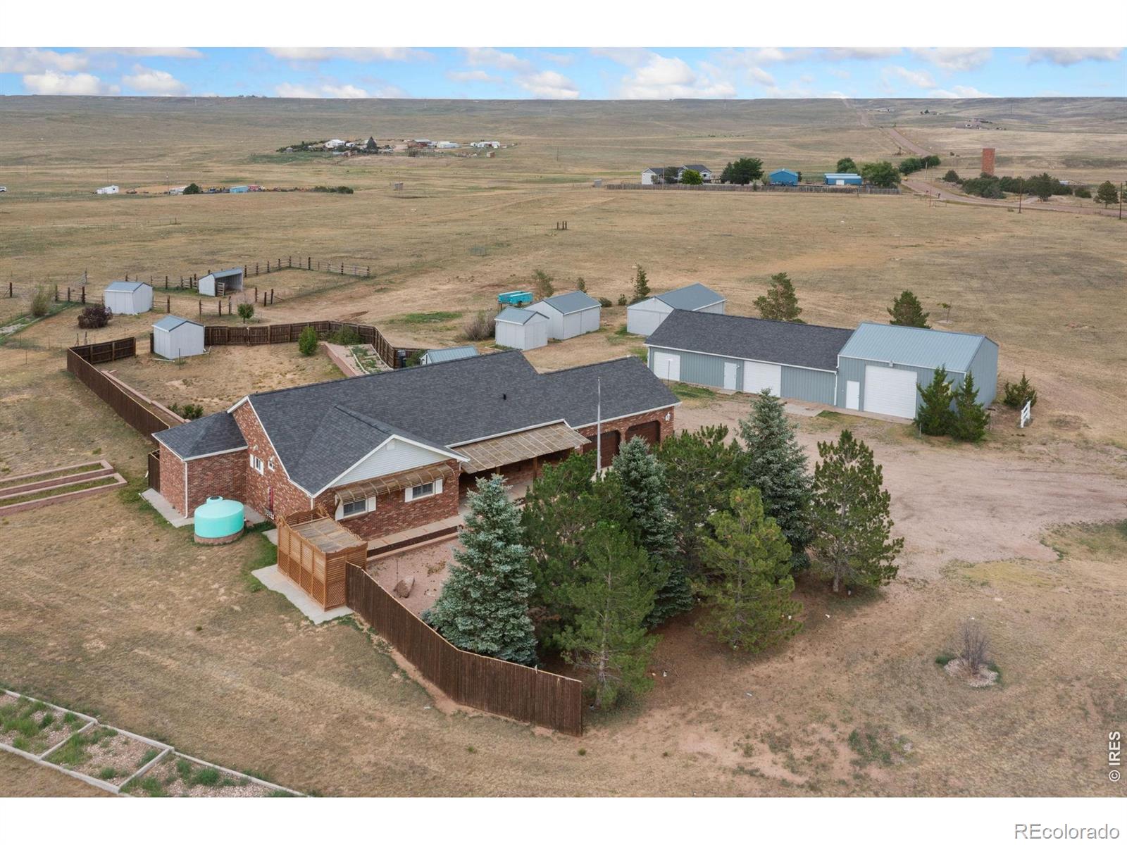 carr&nbsp; House Search Picture