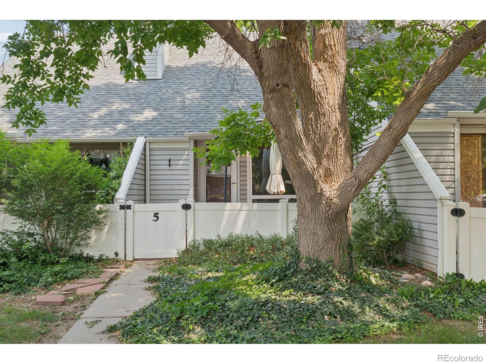 2713 W 19th St Dr, greeley&nbsp; House Search MLS Picture