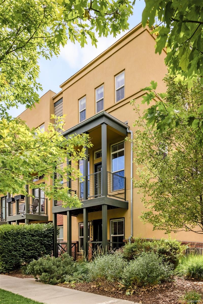 Central Park Denver Home | MLS #: 42985932889  Syracuse Court, Denver Beds: 2 Baths: 3 Price: $525,000