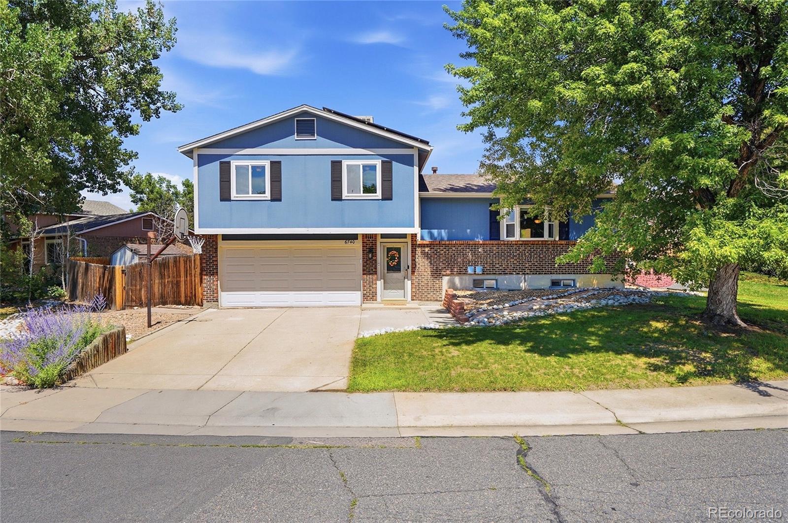 Ralston Valley Arvada Home | MLS #: 37870286740  Devinney Street, Arvada Beds: 4 Baths: 3 Price: $680,000