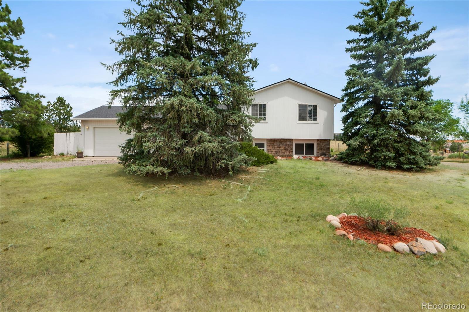  Elizabeth Home | MLS #: 21036881825  Arabian Trail, Elizabeth Beds: 4 Baths: 2 Price: $625,000