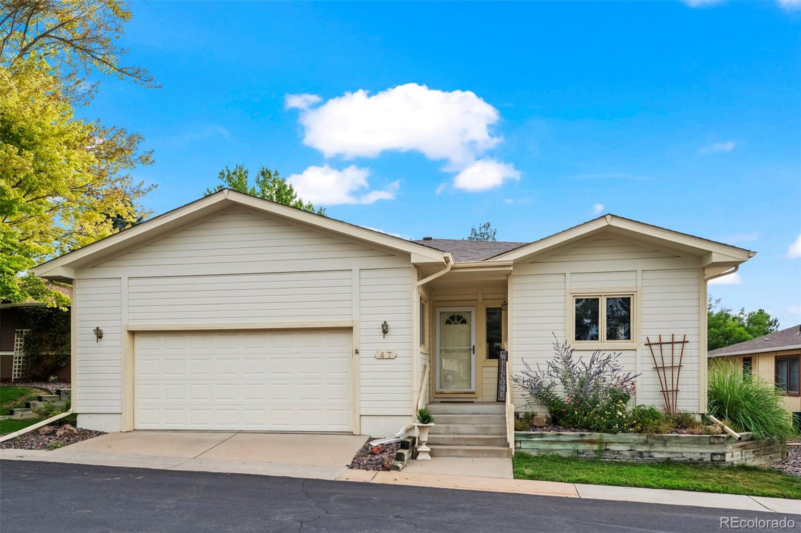  Broomfield Home | MLS #: 356800647  Curtis Court, Broomfield Beds: 2 Baths: 2 Price: $539,000