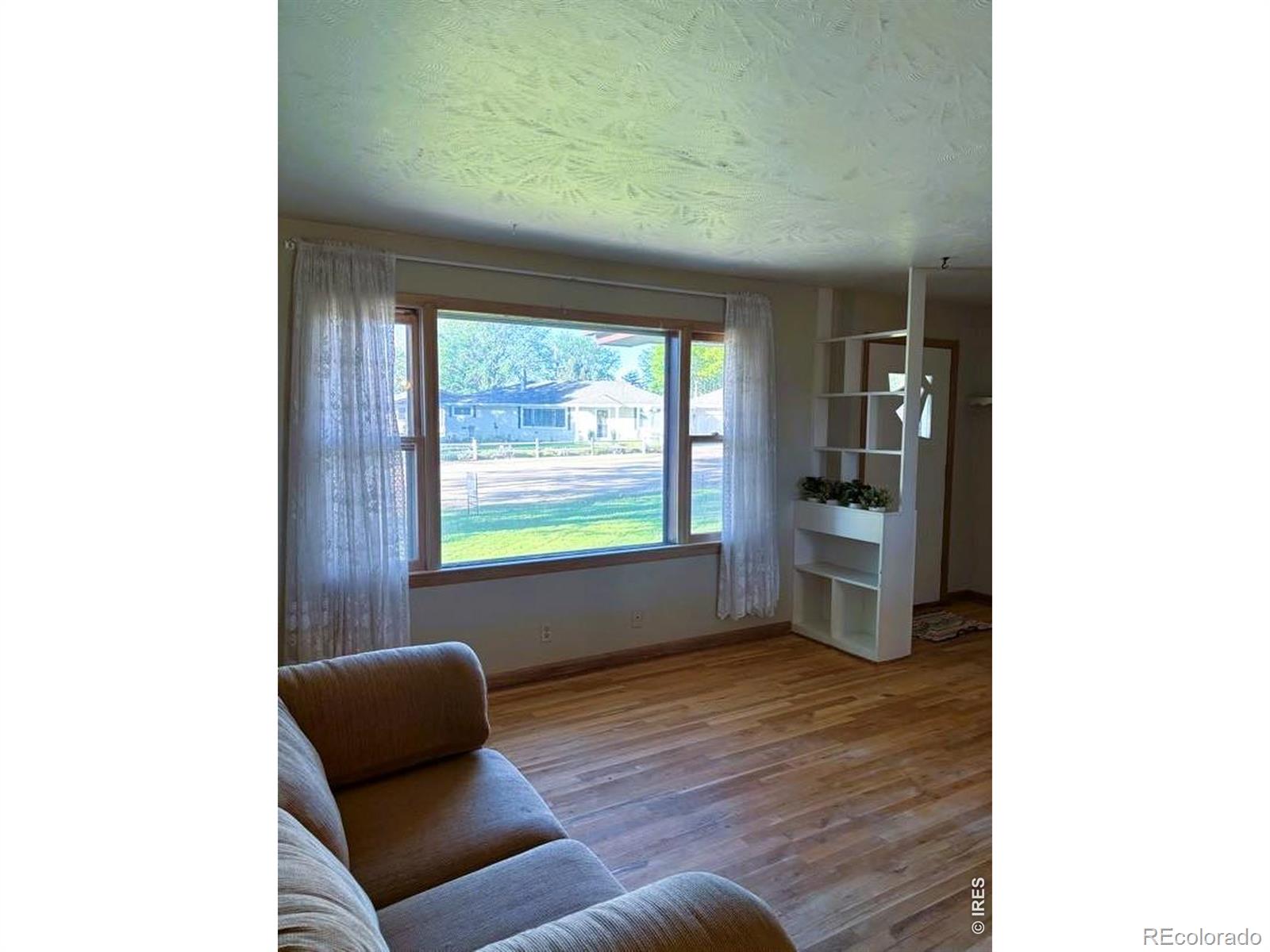 120  Parkview Drive, sterling&nbsp; House Search MLS Picture