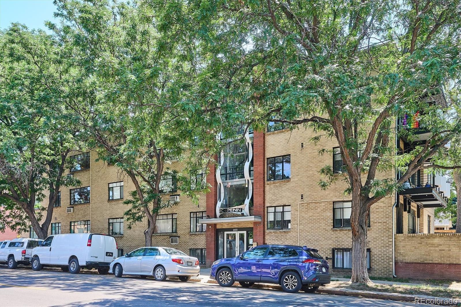 Capitol Denver Condo / Townhome | MLS #: 2615885500 E 11th Avenue 301, Denver Beds: 2 Baths: 2 Price: $435,000