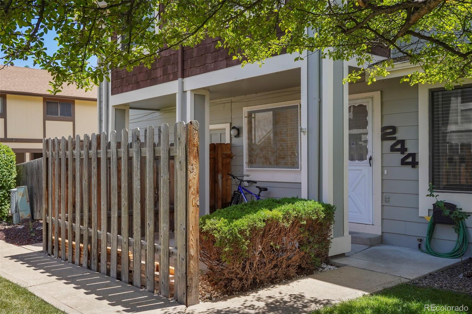 6926 W 87th Way, arvada&nbsp; House Search MLS Picture