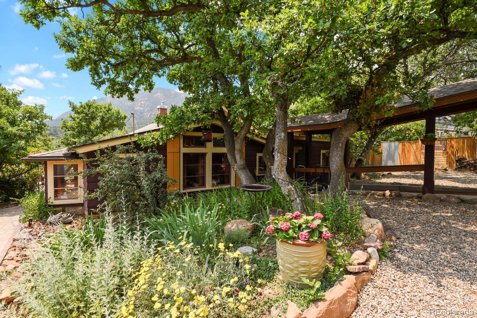2005  Ridgeway Avenue, colorado springs&nbsp; House Search MLS Picture