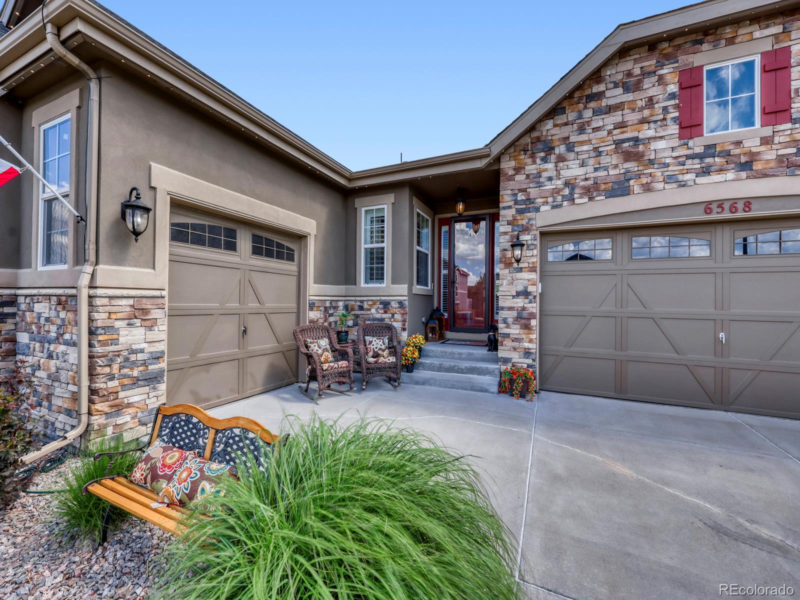 Cobblestone Ranch Castle Rock Home | MLS #: 29255616568  Leilani Lane, Castle Rock Beds: 4 Baths: 4 Price: $875,000