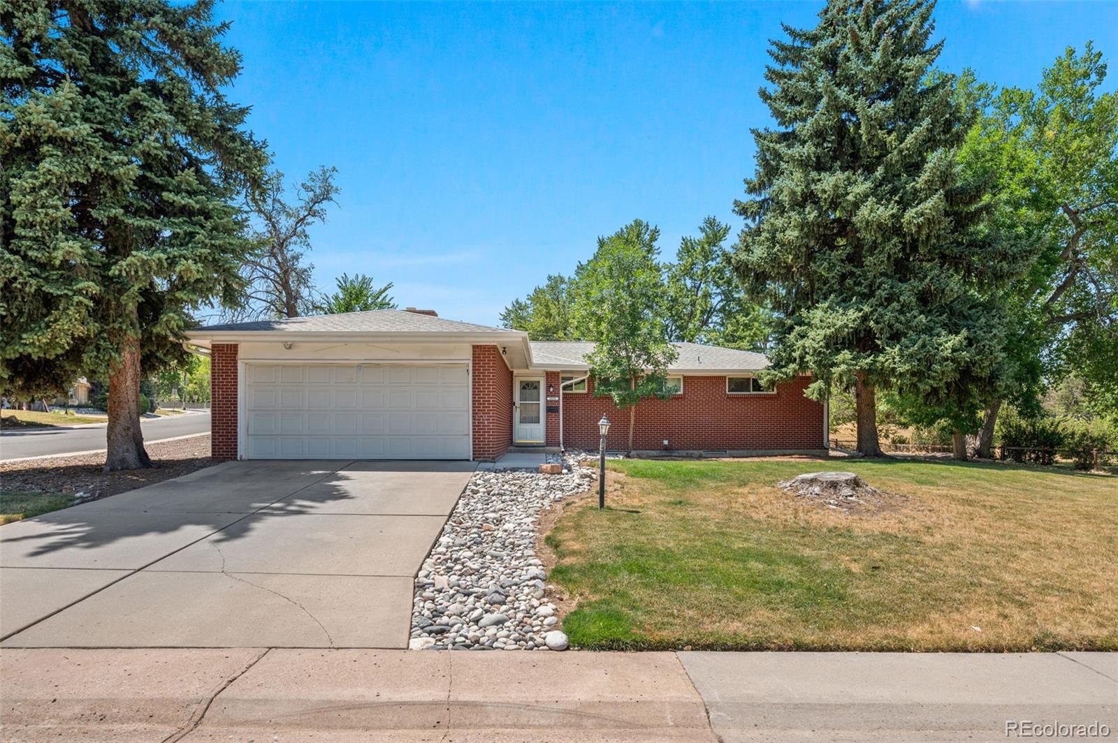 Dream House Acres Centennial Home | MLS #: 53812432896 E Euclid Place, Centennial Beds: 6 Baths: 3 Price: $725,000