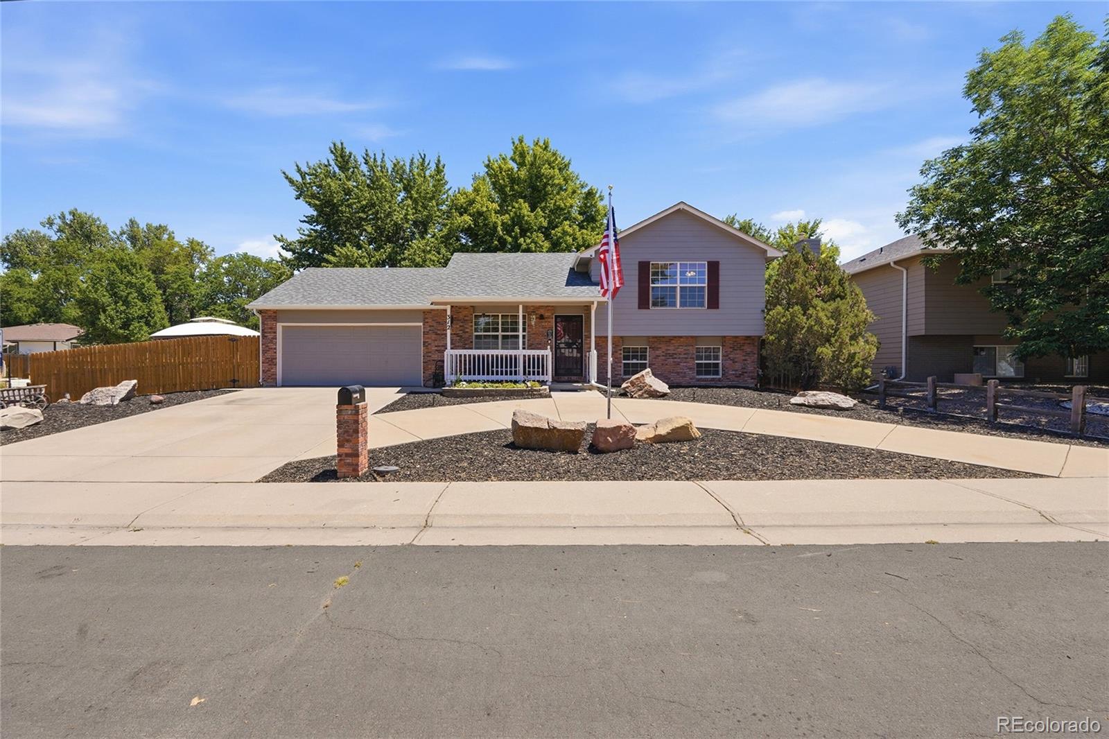 Cottonwood Vista Brighton Home | MLS #: 8699562312 S 31st Avenue, Brighton Beds: 3 Baths: 3 Price: $525,000