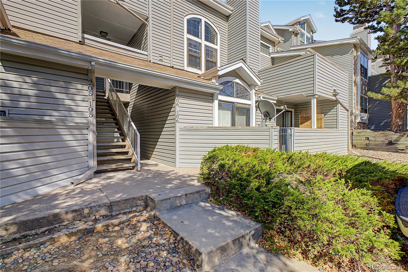 Foxdale Aurora Condo / Townhome | MLS #: 7533019942 S Walden Street 106, Aurora Beds: 2 Baths: 2 Price: $225,000