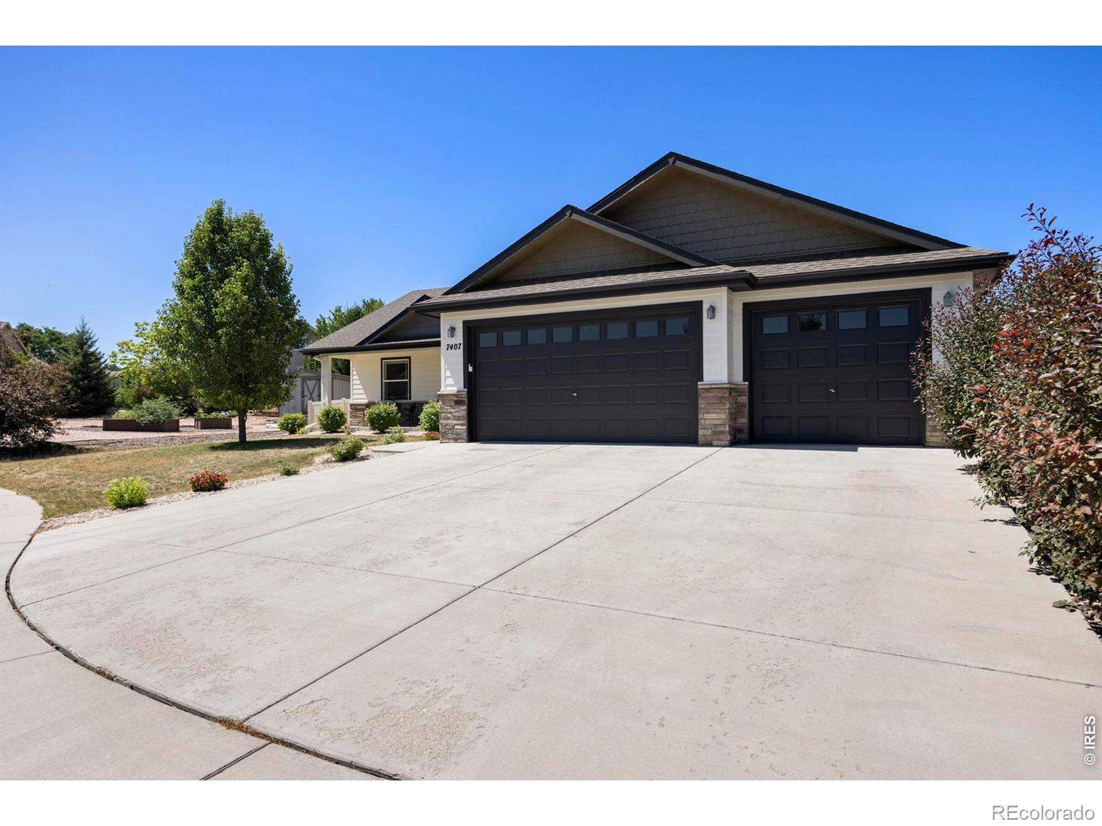 Fossil Ridge Windsor Home | MLS #: 45678910643067407  Turnbull Court, Windsor Beds: 3 Baths: 2 Price: $715,000