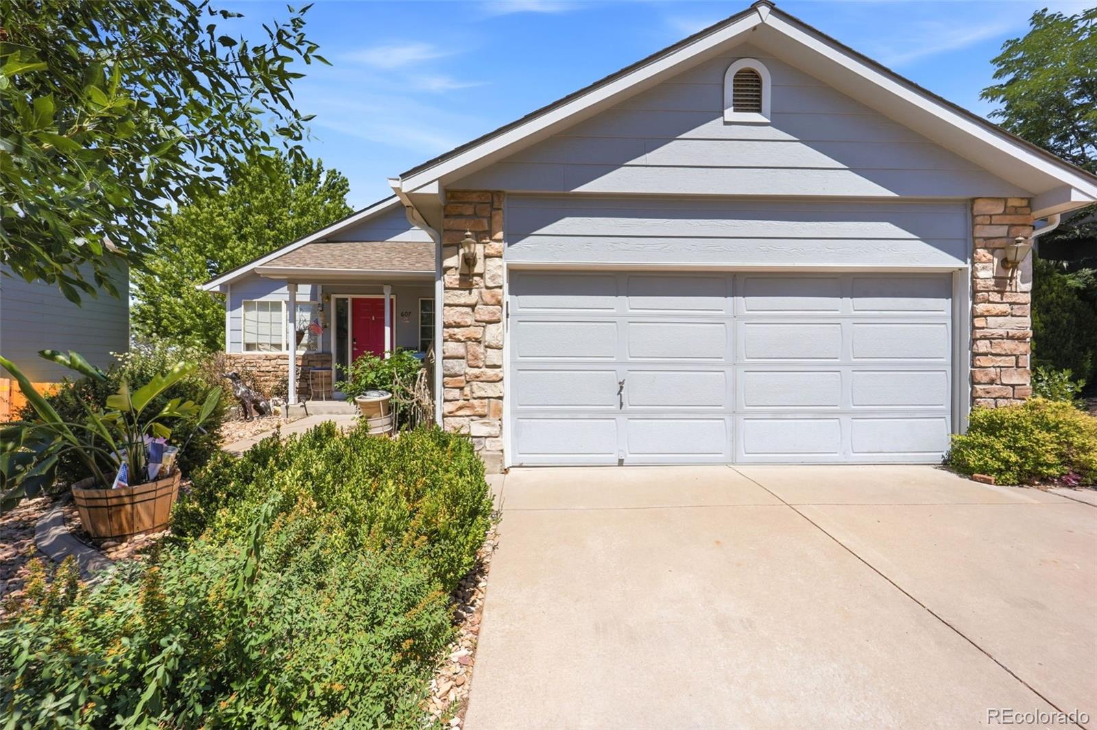 Metzler Ranch Castle Rock Home | MLS #: 3371827607  Branding Iron Lane, Castle Rock Beds: 5 Baths: 4 Price: $560,000