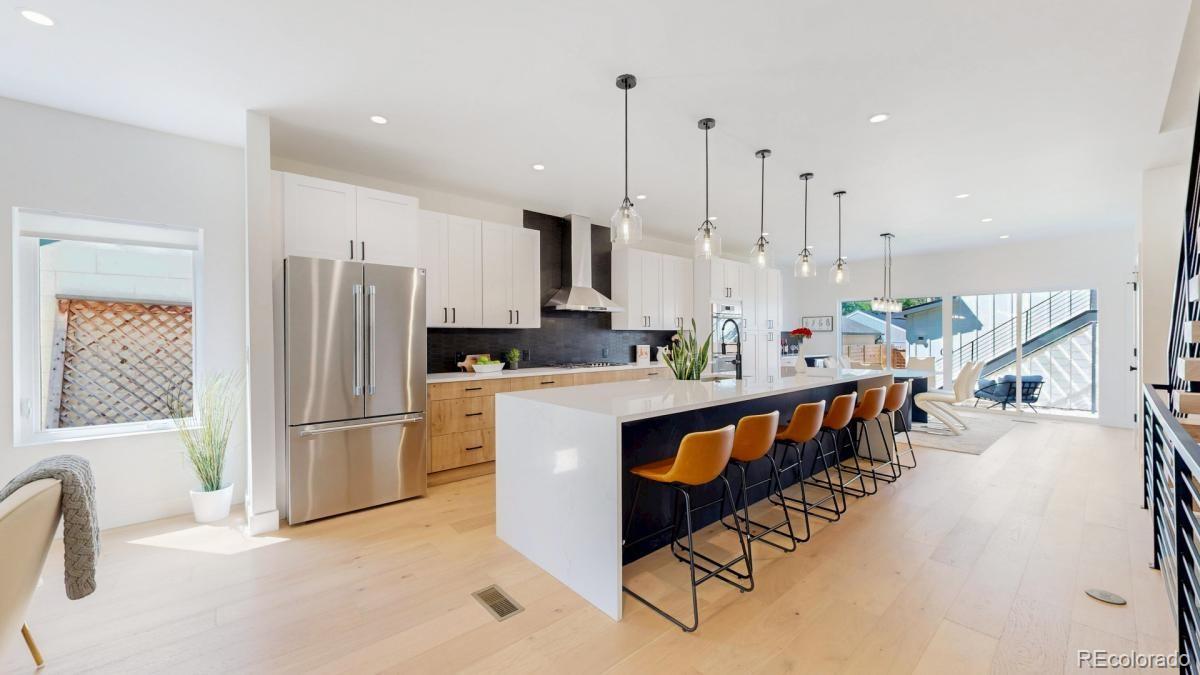 University Denver Home | MLS #: 51163242137 S High Street, Denver Beds: 6 Baths: 5 Price: $1,197,000