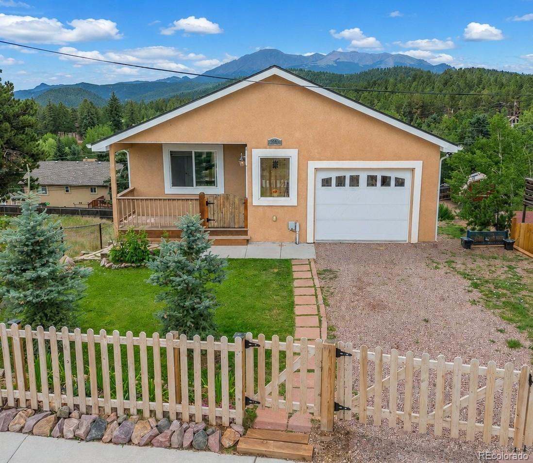  Woodland Park Home | MLS #: 8690108219  Dewell Road, Woodland Park Beds: 3 Baths: 4 Price: $625,000