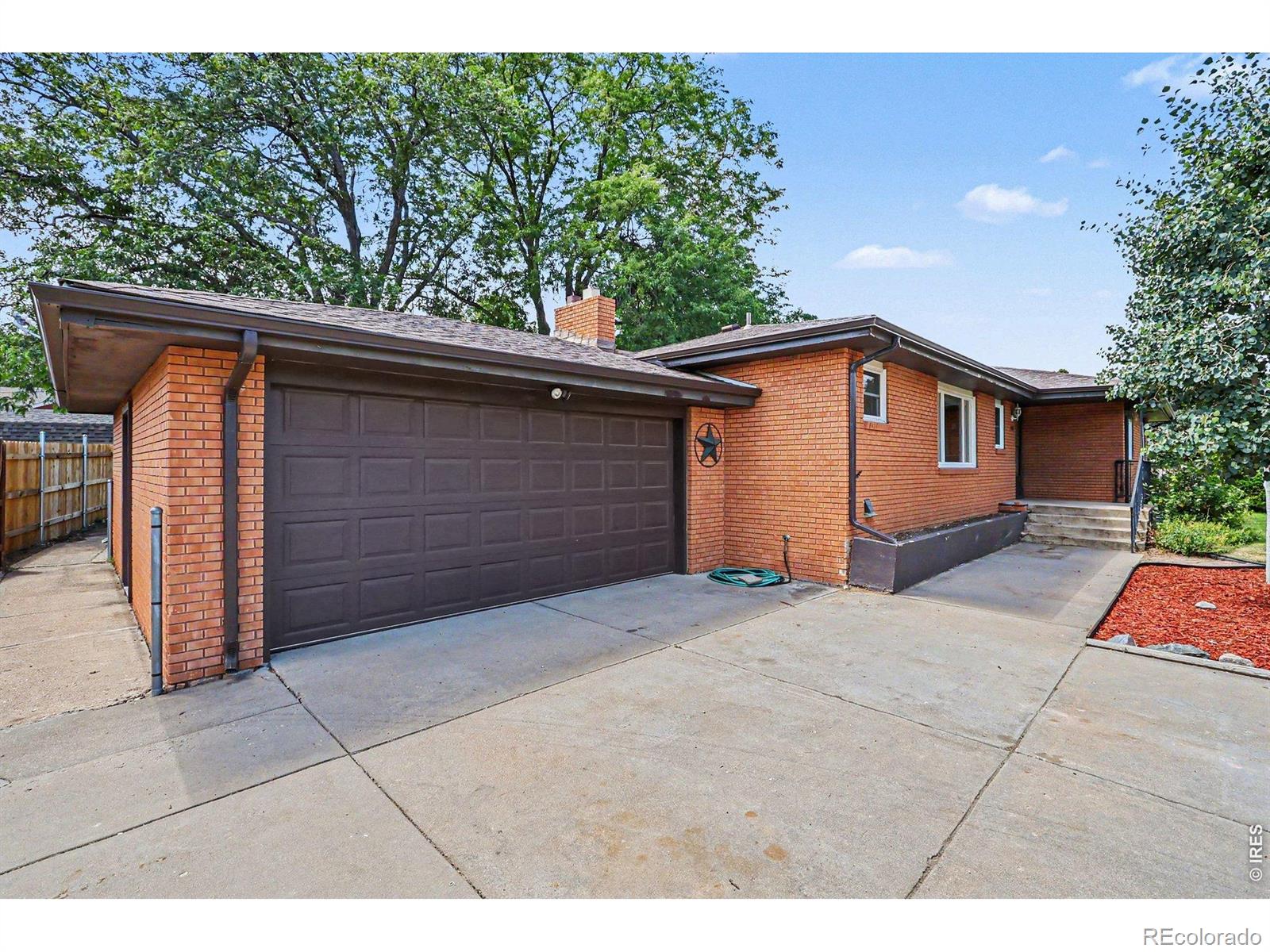 2018  24th St Rd, greeley&nbsp; House Search MLS Picture