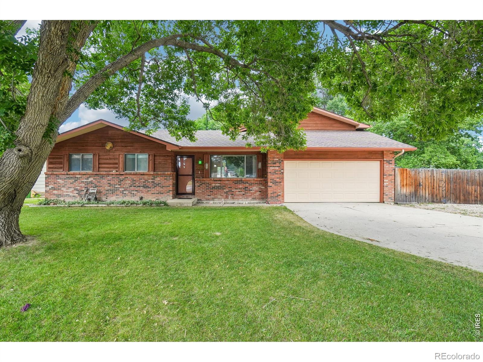 Southmoor Village Fort Collins Home | MLS #: 45678910644693248  Camelot Drive, Fort Collins Beds: 4 Baths: 2 Price: $550,000