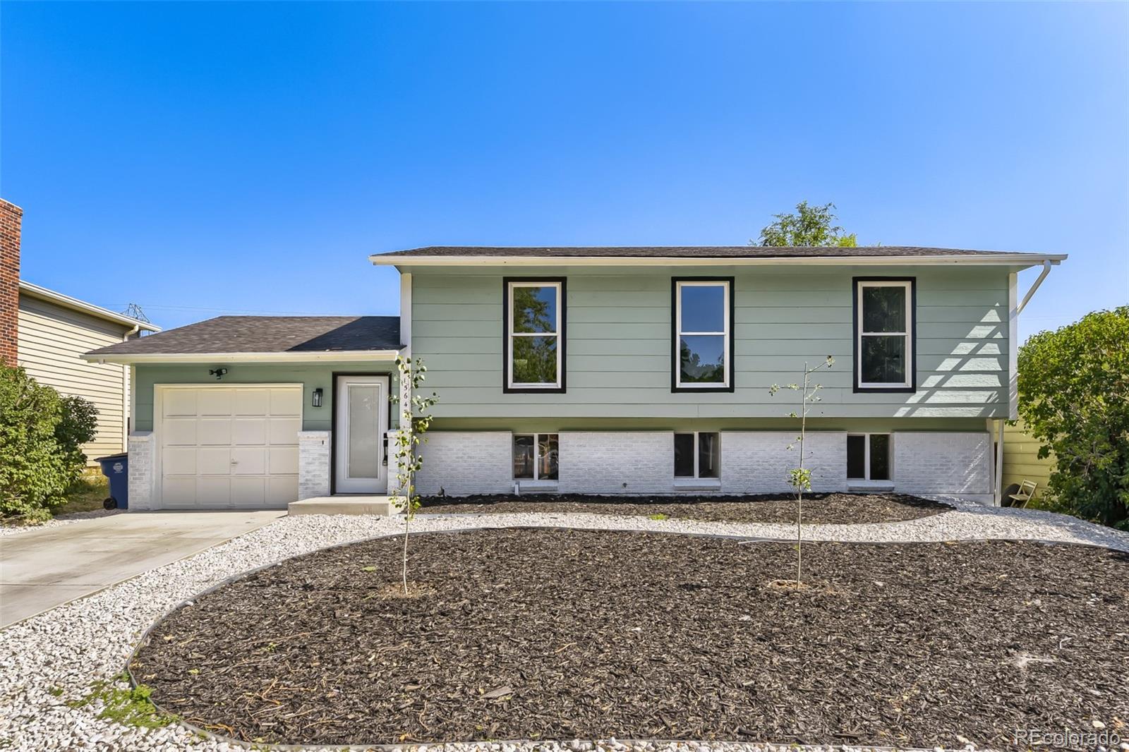 Kingsborough Aurora Home | MLS #: 721505815647 E Atlantic Place, Aurora Beds: 4 Baths: 2 Price: $479,900