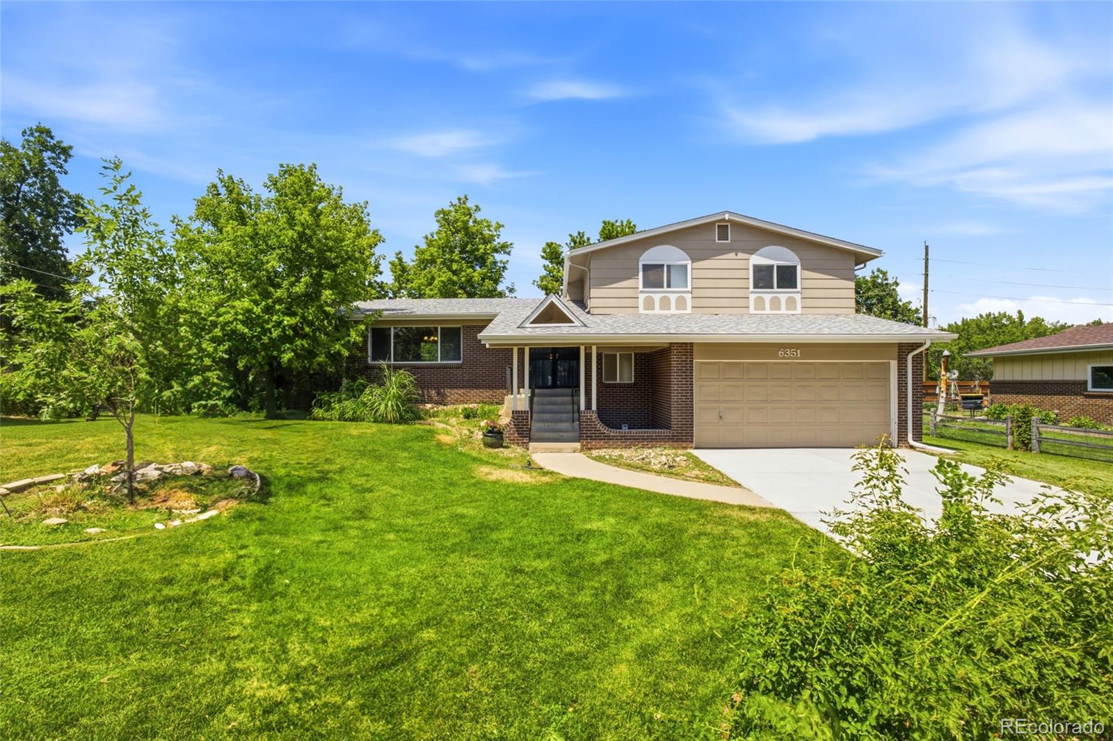 Leawood Littleton Home | MLS #: 67814826351 W Brittany Place, Littleton Beds: 4 Baths: 3 Price: $600,000