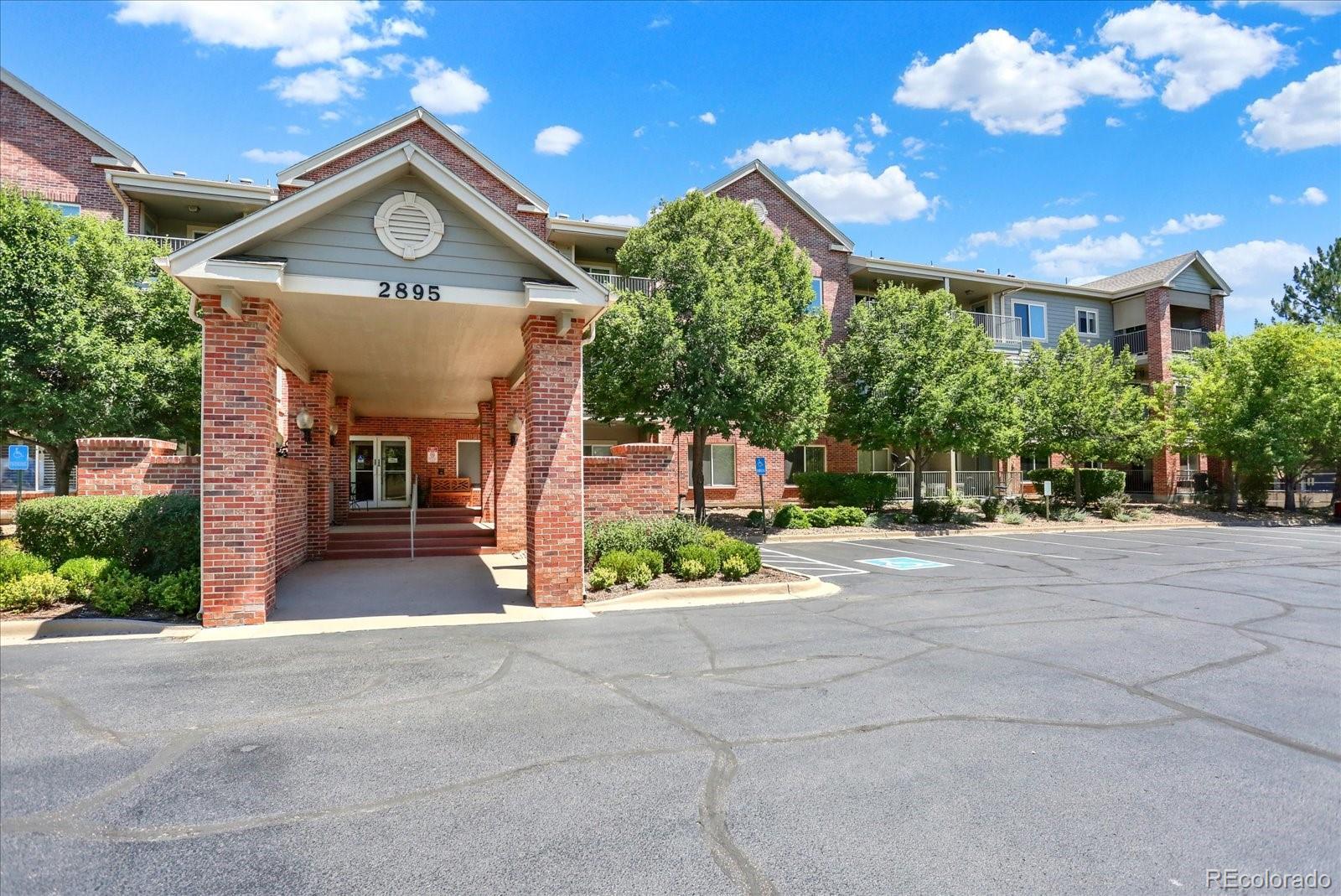 2895 W Riverwalk Circle, littleton&nbsp; House Search MLS Picture