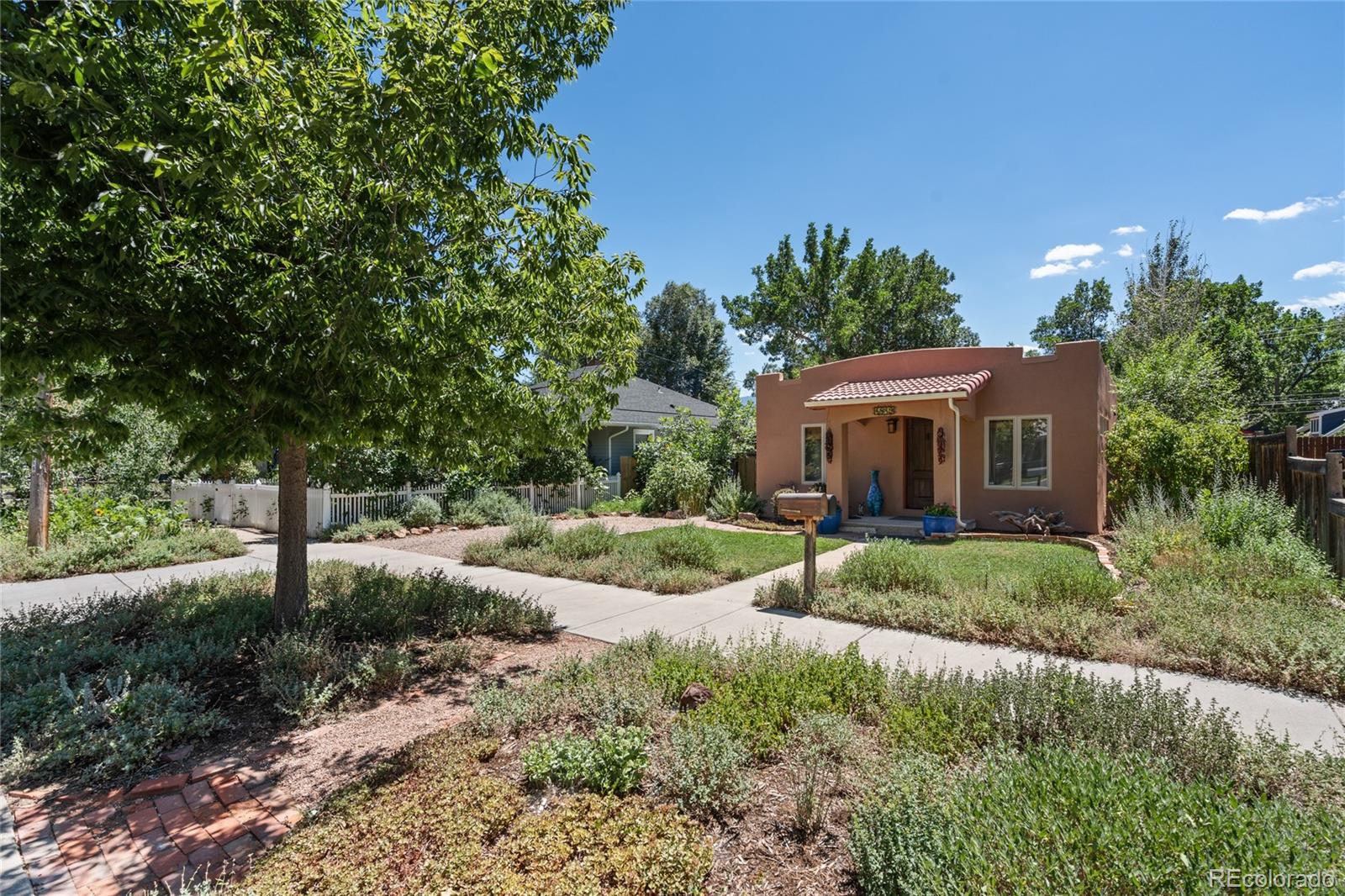 1819 W Pikes Peak Avenue, colorado springs&nbsp; House Search MLS Picture