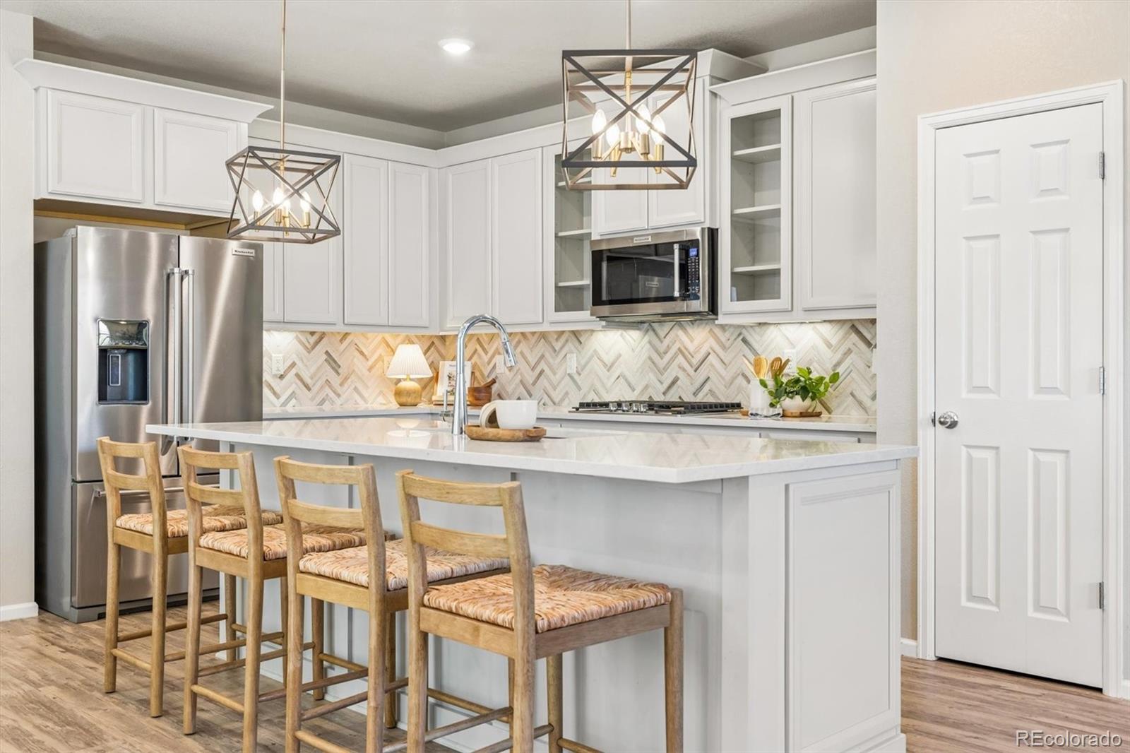  Castle Rock Condo / Townhome | MLS #: 6331051399  Courtfield Way , Castle Rock Beds: 3 Baths: 3 Price: $585,000