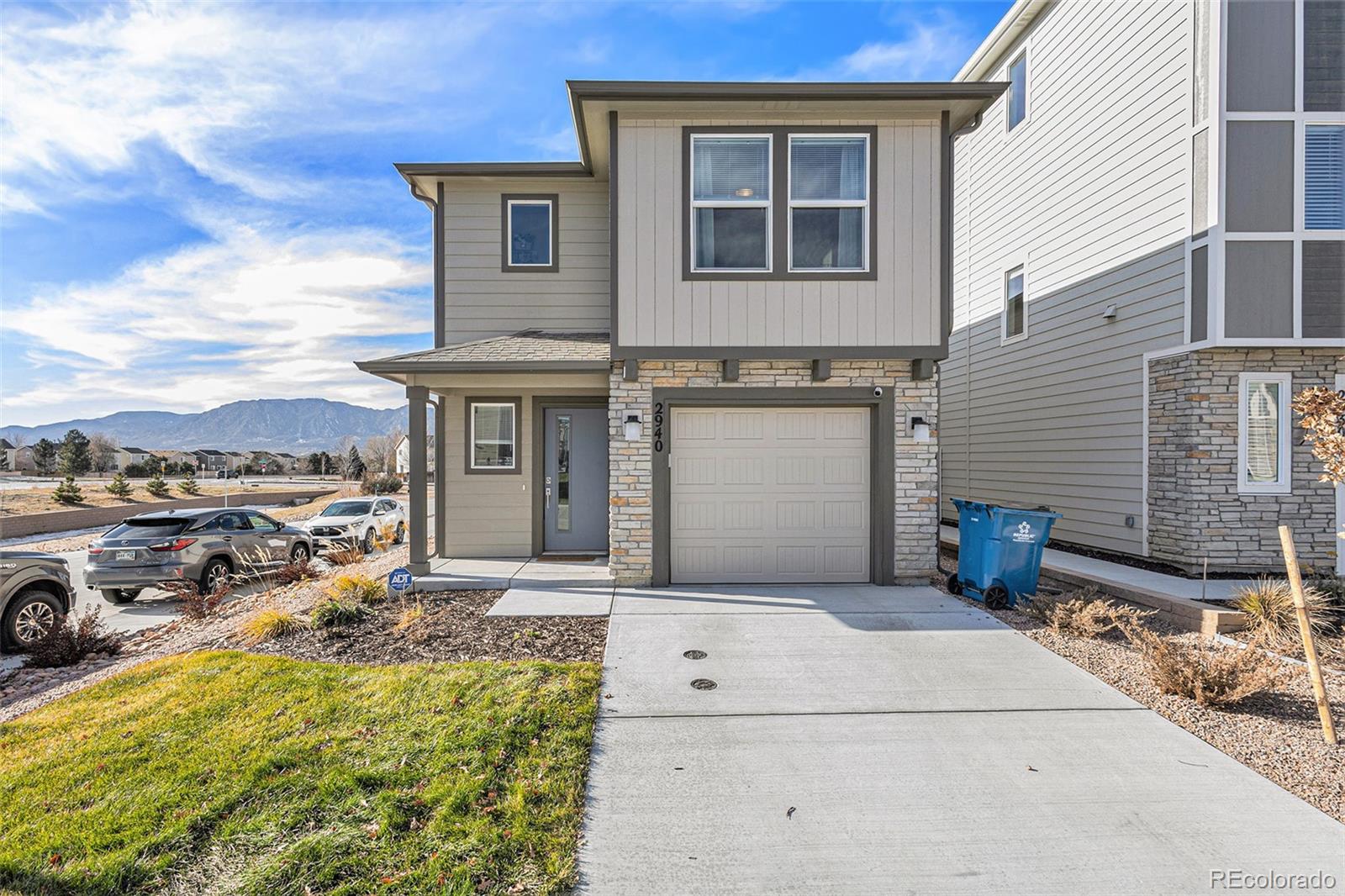 2940  Magic Carpet Loop, colorado springs&nbsp; House Search MLS Picture