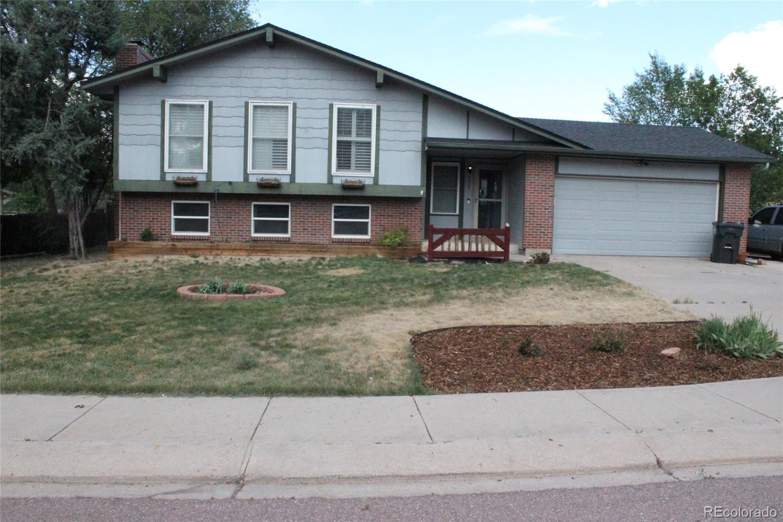5055  Picket Drive, colorado springs&nbsp; House Search MLS Picture